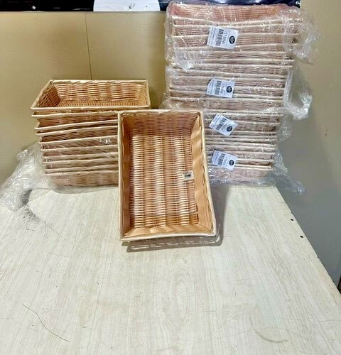 LOT OF 48 TABLECRAFT 1188W RECTANGULAR HAND WOVEN POLYPROPYLENE BAKERY BASKETS