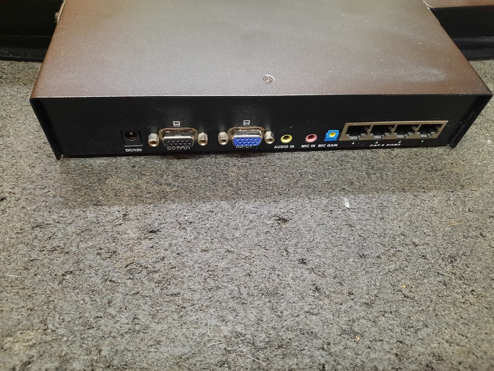 AVLink AV-E4 VGA Cat5 Extender Stereo Audio Transmitter