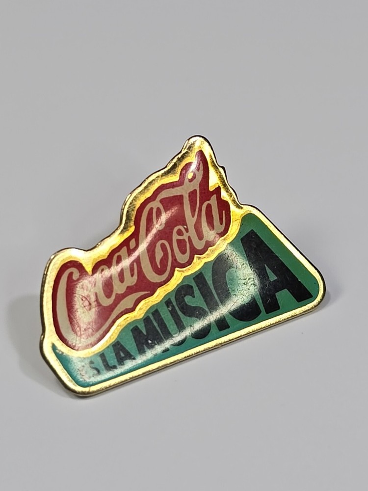 Coca-Cola Es La Musica Lapel Pin #1