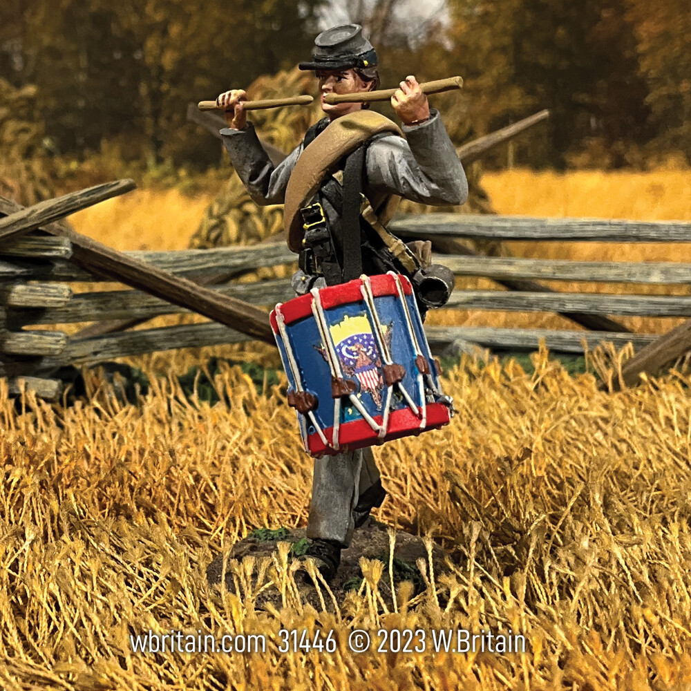 W.Britain 31446 Confederate Infantry Drummer Marching  (Britains)