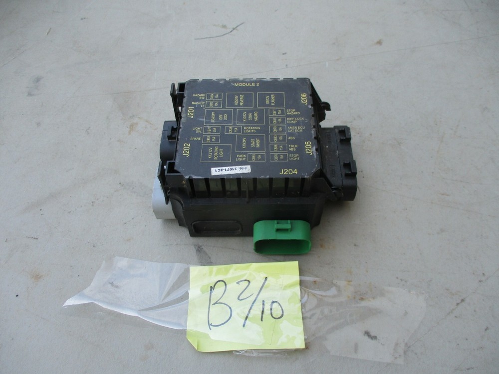 Used Bussmann Module 2 31071-2, LR-3, w/Fuses/Relays, for FMTV LMTV MTV M1078