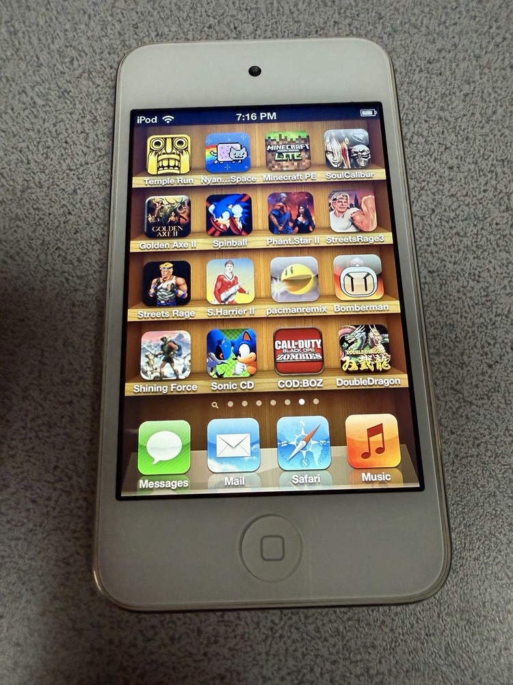 96 Games Ipod Touch 4th 16gb Resident Evil Voltron COD Zombies Retro