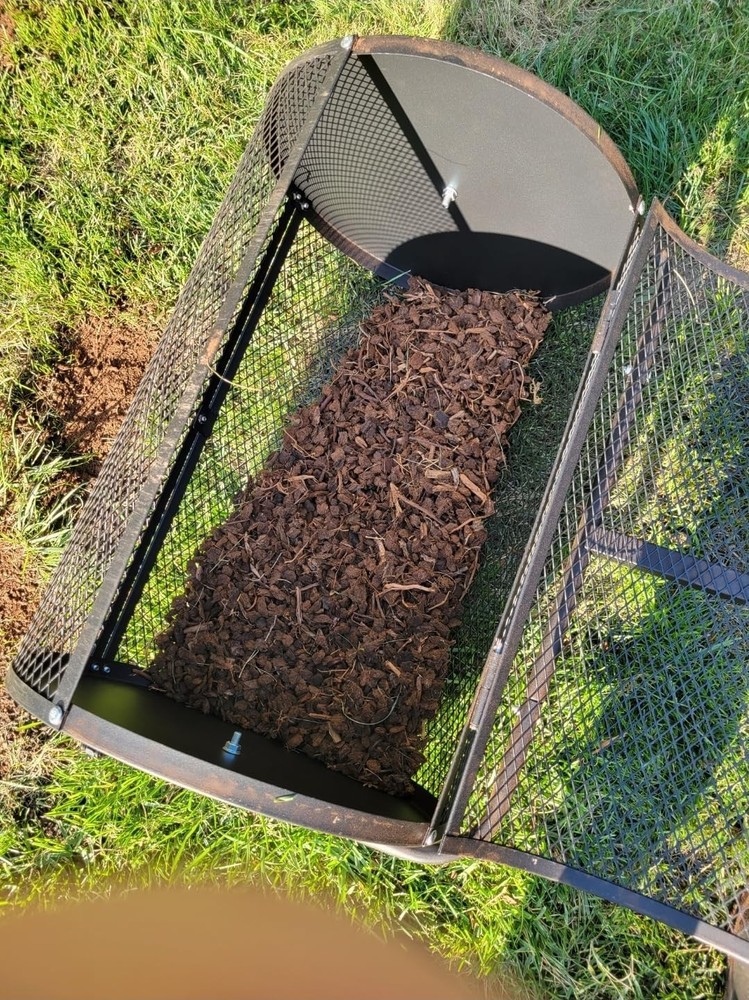 Compost Spreader 24 inch Peat Moss Spreader with Adjustable U-Shaped Handle