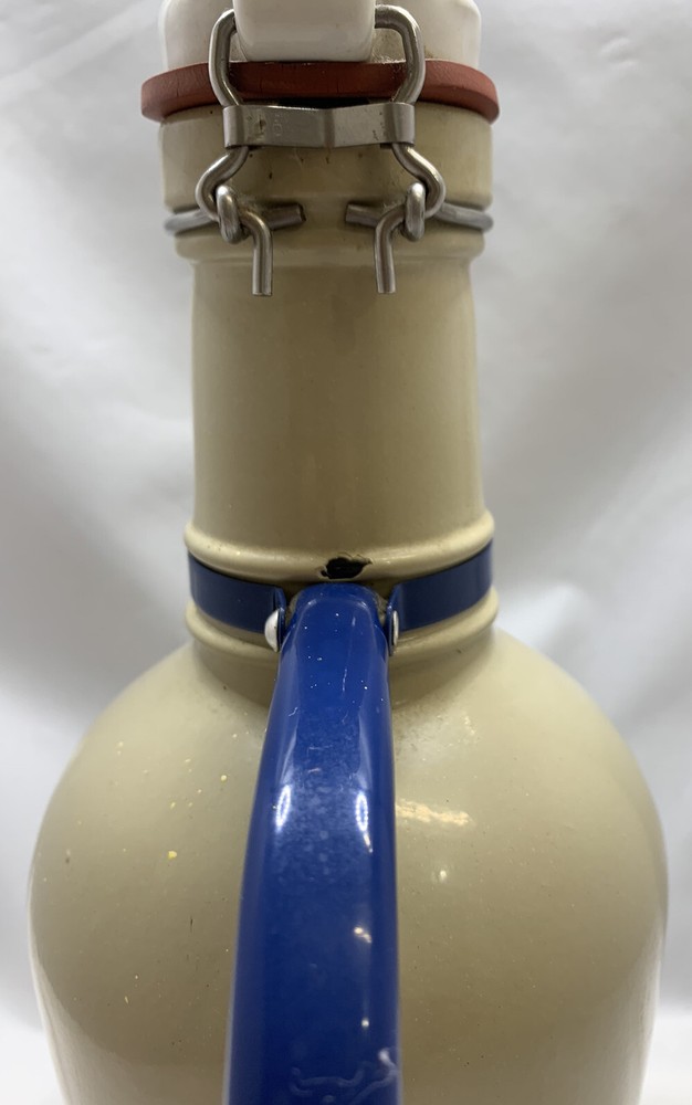 German Style Swing Top Ceramic Growler With Handle 2 Liter
