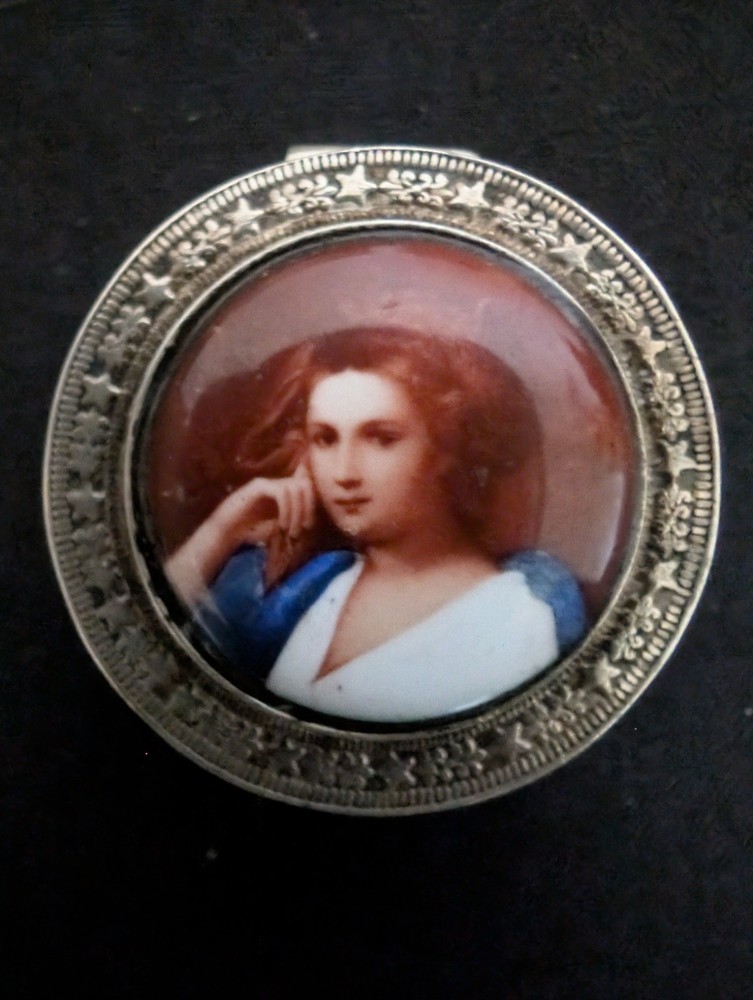 Vintage Hallmarked Solid Silver & Porcelain Enamel Top Pill Box 925