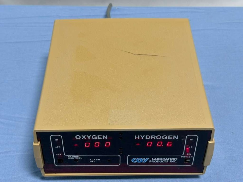 Coy Laboratory Products Oxygen / Hydrogen Gas Analyzer Model 10