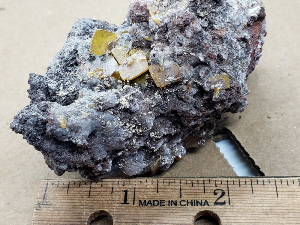 Tiger Wulfenite specimen