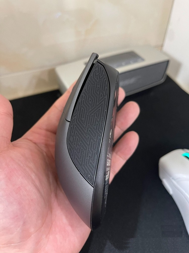 New ASUS ROG Gladius P501 Wired USB Optical Gaming Mouse