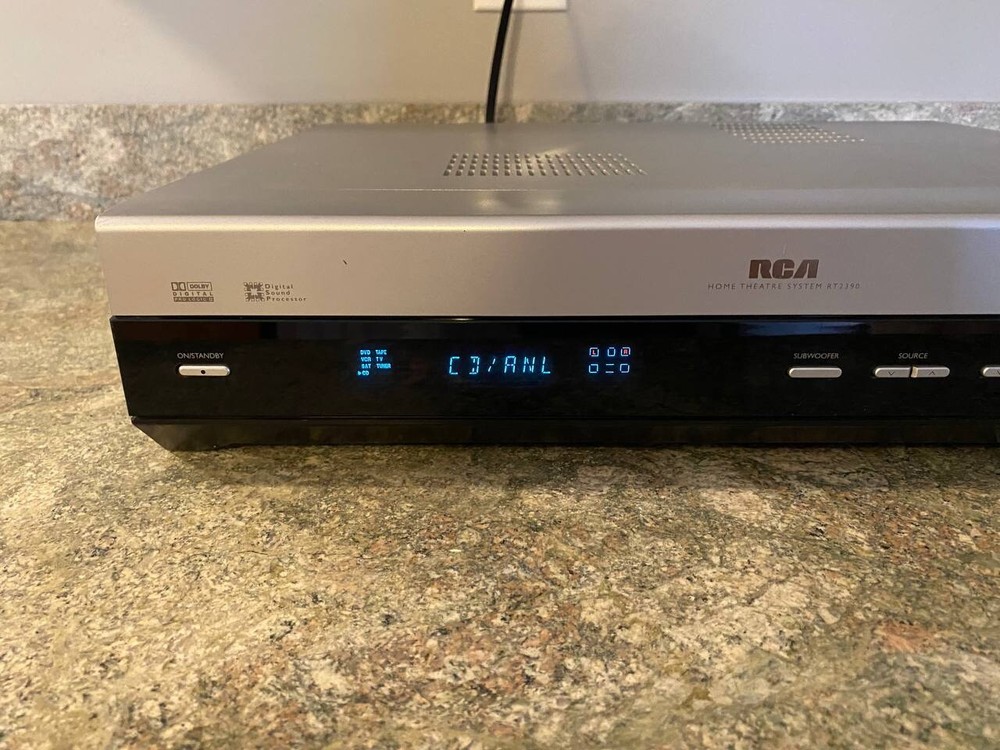 RCA Home Theater System RT2390 Audio Silver Tested Works