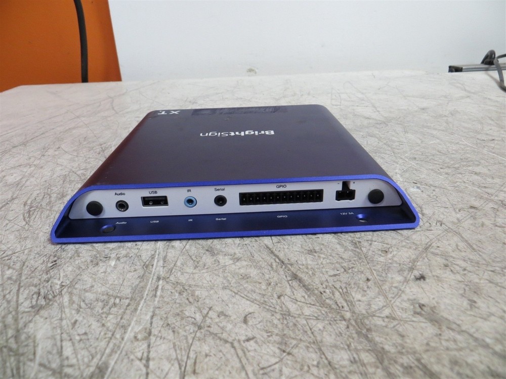 Liquid Issues BrightSign XT1144 XT4 4K Digital Signage Player No MicroSD AS-IS