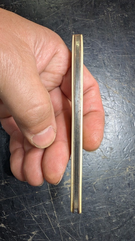 Vintage Folding Knife with bakelite handle blade measures @4"