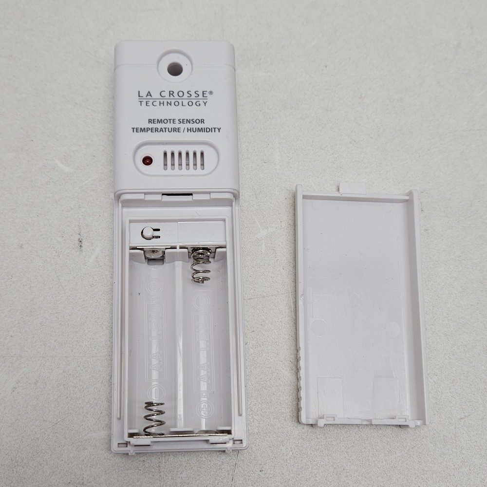 TX141TH-BV4 La Crosse Technology Wireless Temperature & Humidity Sensor