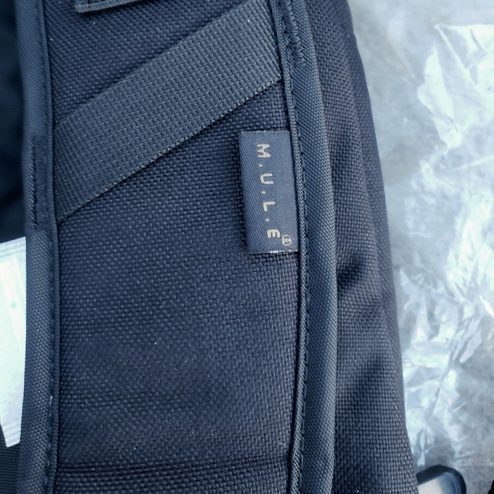 Camelbak M.U.L.E. Maximum Gear Hydration Backpack Pack MOLLE Mil-Spec MULE Black