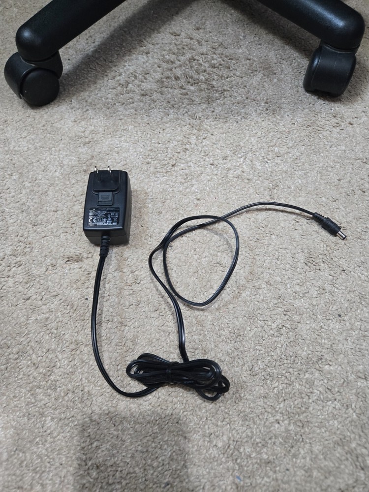 ENG Switch Mode Power Supply Model 3A-154WP05 with Output 5V 2.6A