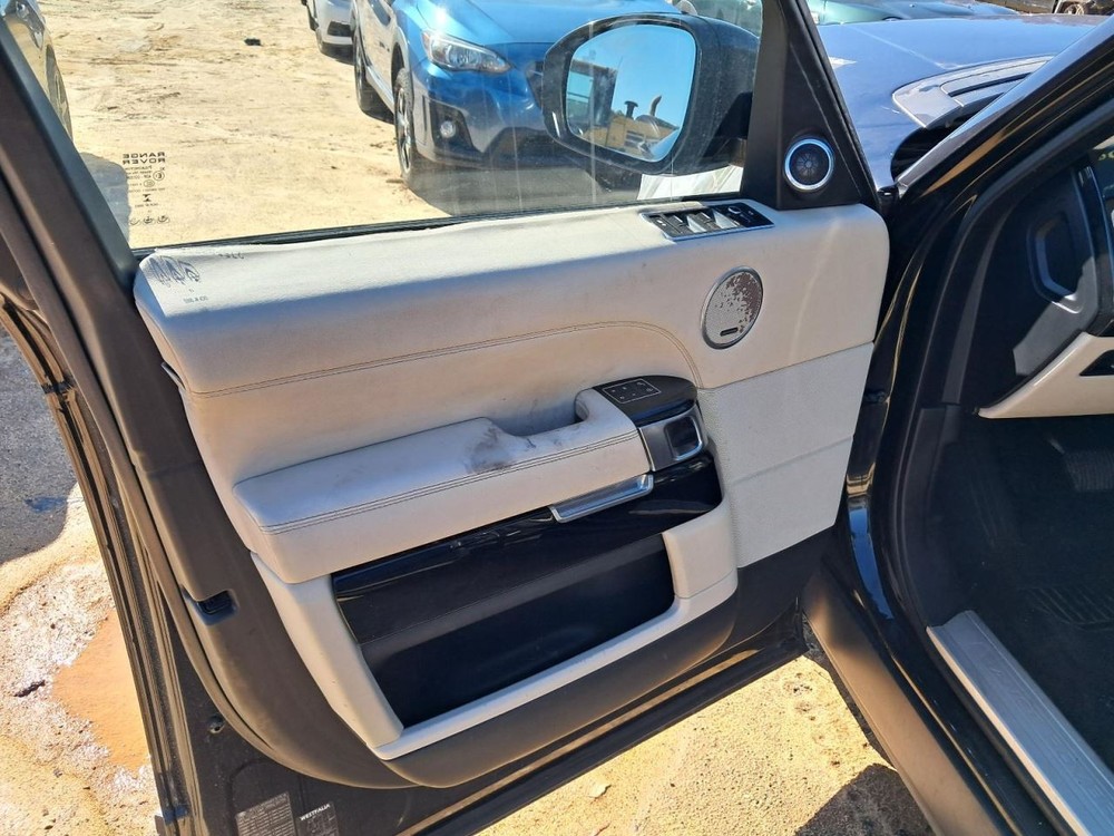 Fuse Box Engine Fits 13-18 RANGE ROVER 4852023