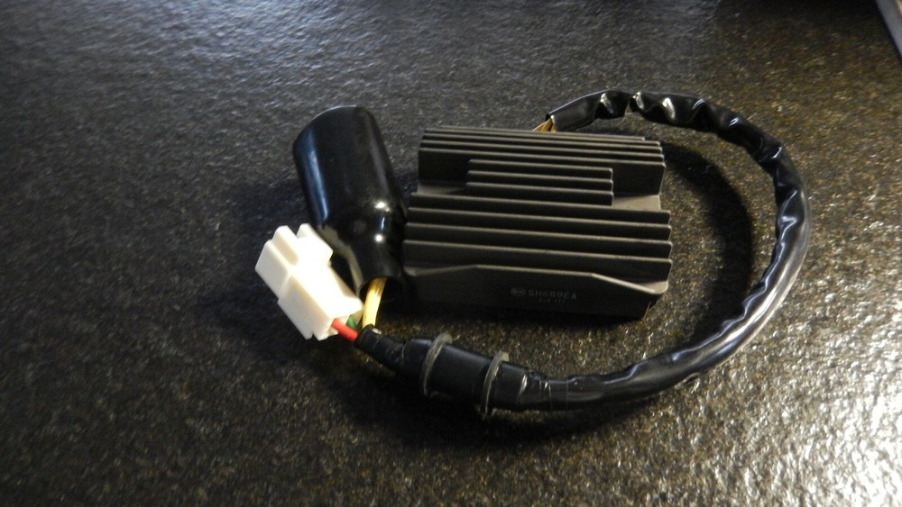 CB 1300 03-14 Regulator Alternator Regulator CB1300 Rectifier SH689EA