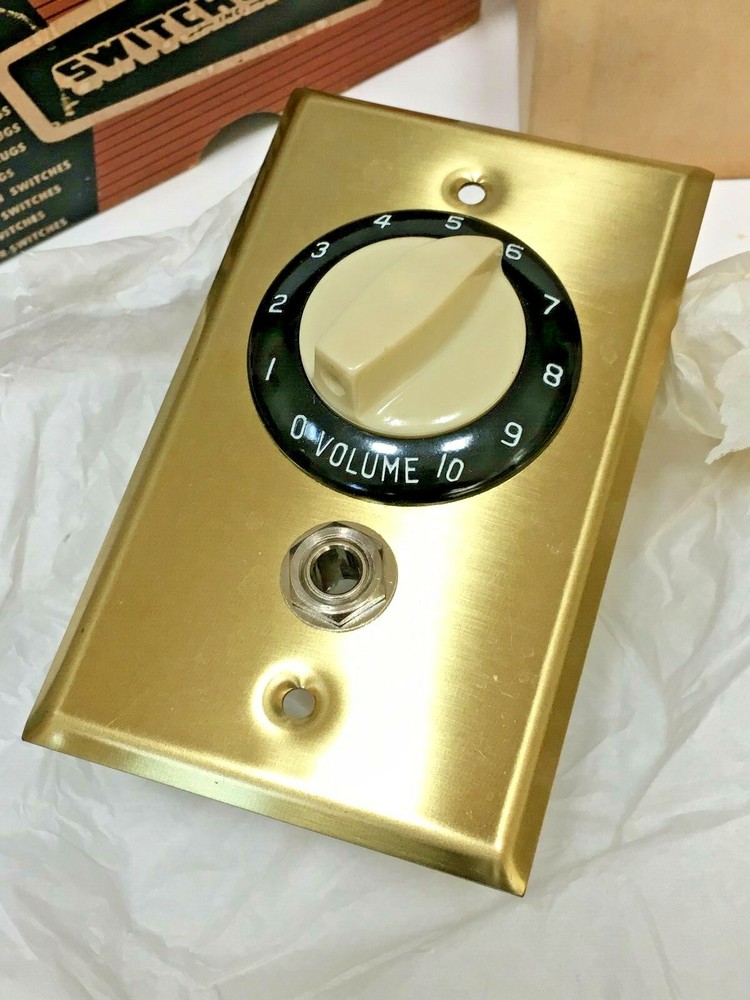 SWITCHCRAFT SPEAKER CONTROL 653