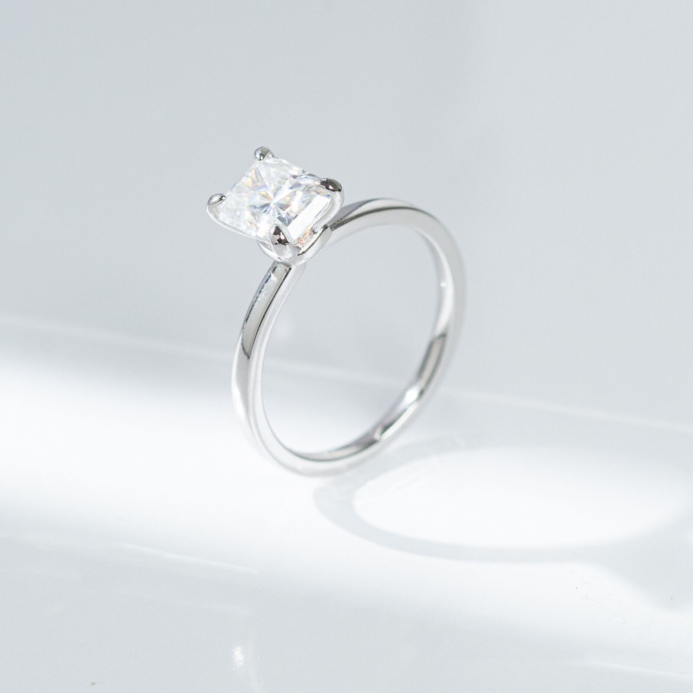 Real 2CT Radiant Cut VVS1 D Moissanite Solitaire Wedding Ring Solid 925 Silver