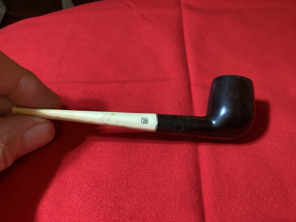 Medico Pipe Ebony Imported Briar