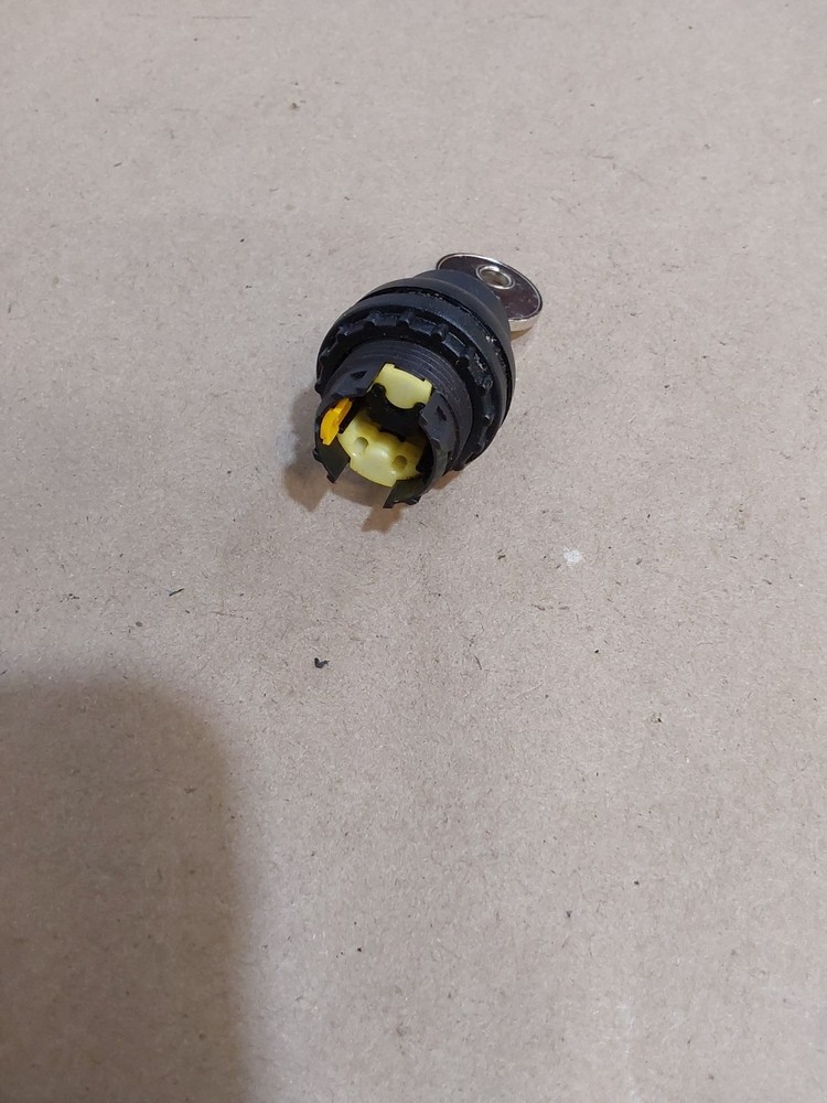 Eaton M22-WS Switch Key 21040660