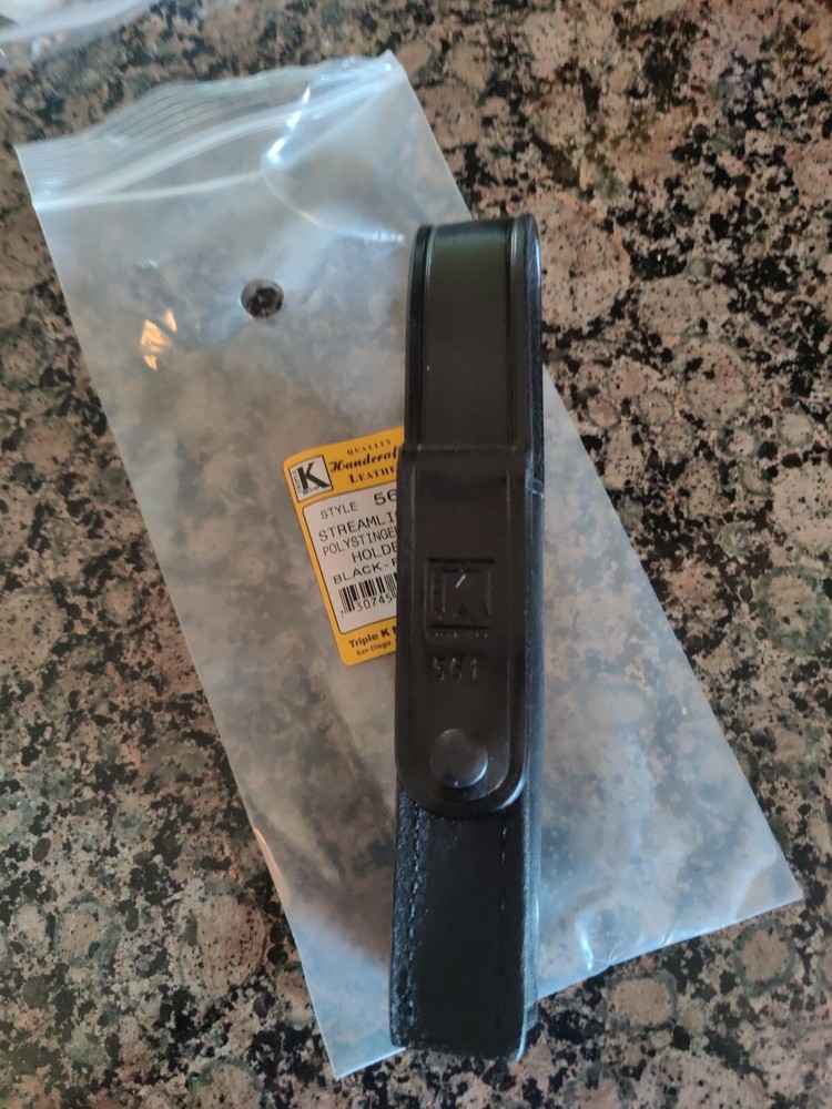 STREAMLIGHT STINGER POLYSTINGER OR SIMILAR PLAIN LEATHER CARRIER