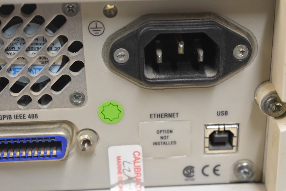 Fluke PM6690 2.7 GHz Frequency Counter