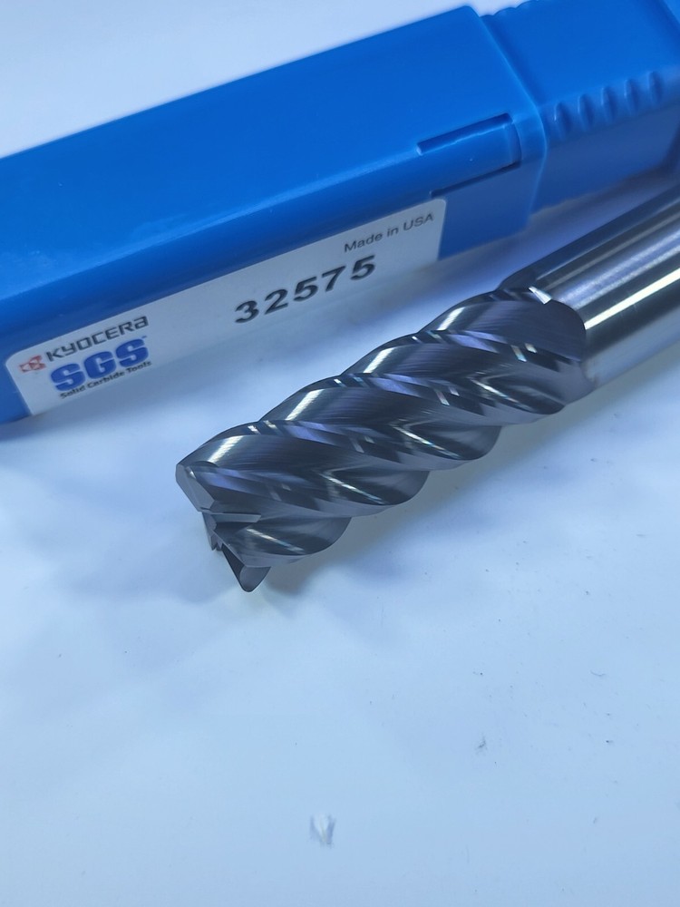 NEW KYOCERA SGS 32575 V-CARB SOLID CARBIDE 1/2" END MILL .030" RADIUS LATHE TOOL