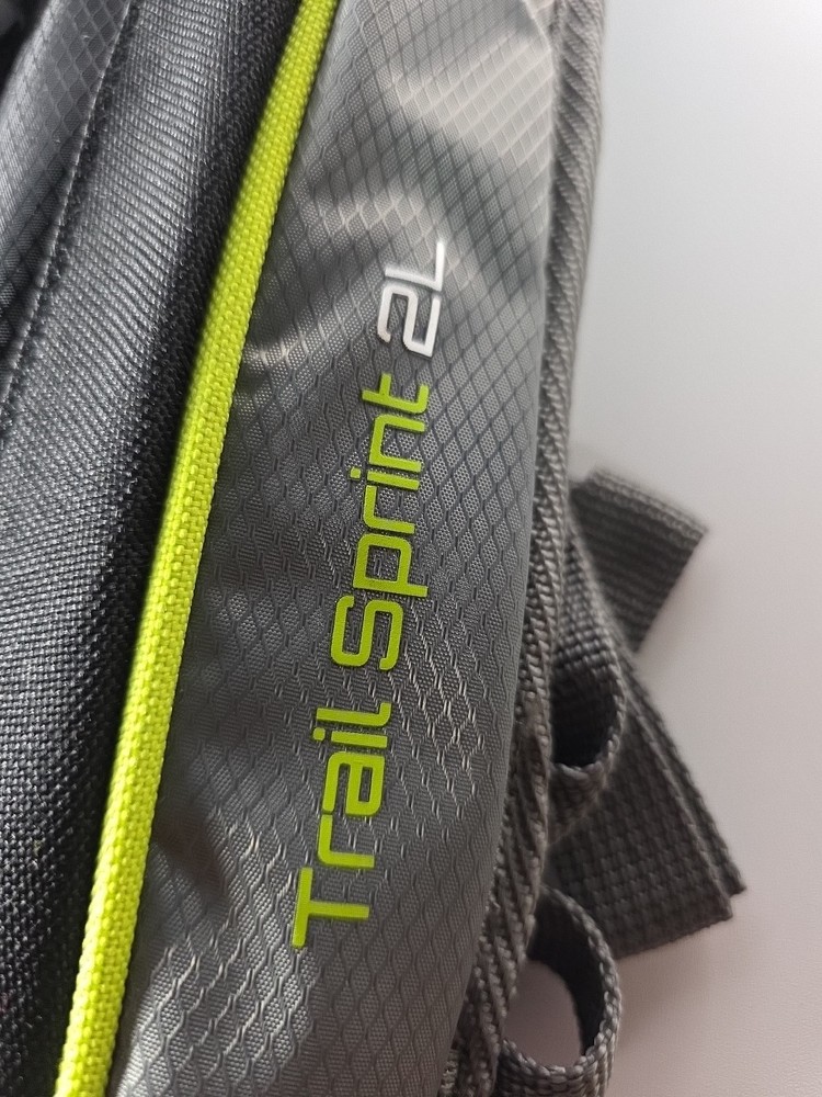 Outdoor Products Hydration Pack Trail Sprint 2L Backpack NWT