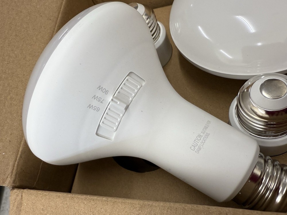 Universal Select - 65/75/90-Watt -ecosmart BR30 - Flood Lights Dimmable- 6 Bulbs