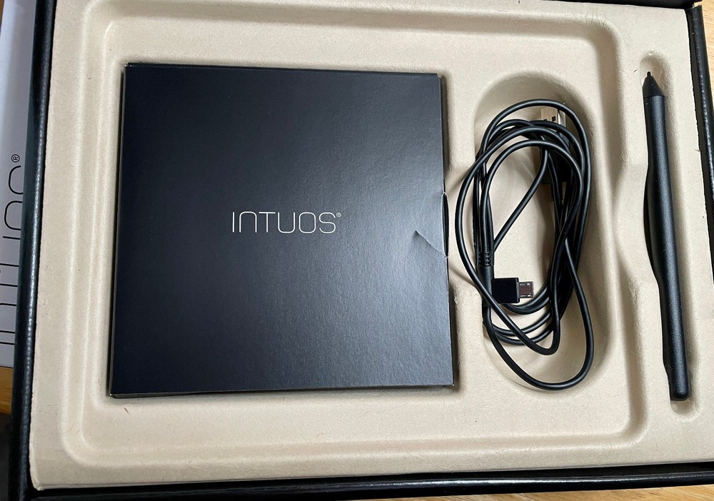 Wacom Intuos art tablet 2016