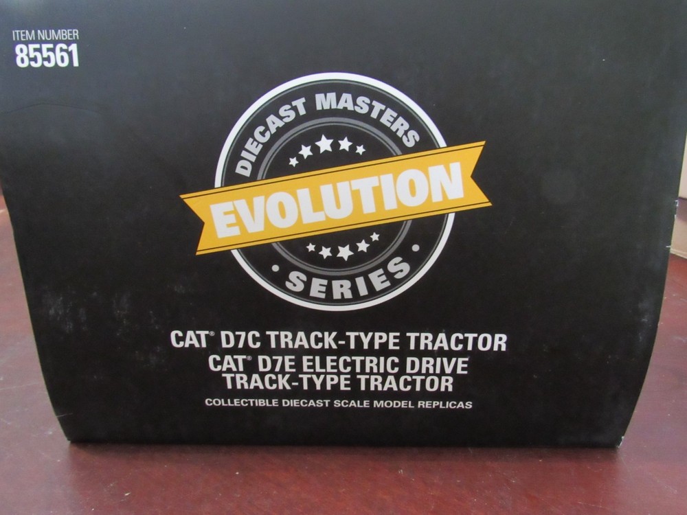 DIECAST MASTERS 1/50 EVOLUTION SERIES CATERPILLAR TRACK TYPE TRACTOR SET - NIB