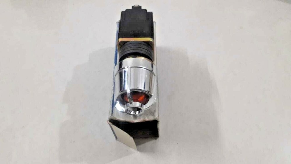 IDEC EPNF118-O Control Unit NEW