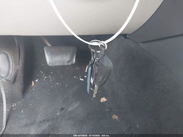 300 2006 Glove Box 4747846
