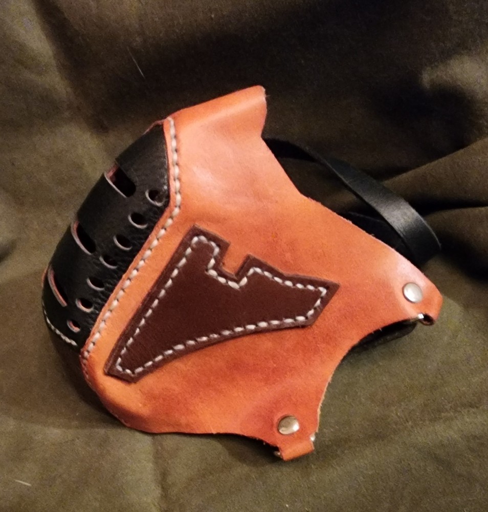 VTG STEAMPUNK HANDCRAFTED WITH CHARACTER LEATHER MUZZLE WITH NICKEL HARDWARE.
