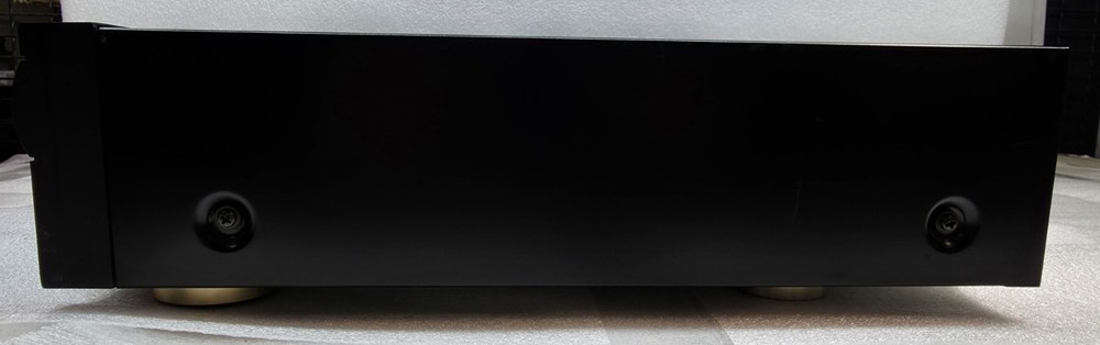 Harmon Kardon FL8400 5-Disc CD Changer Tested