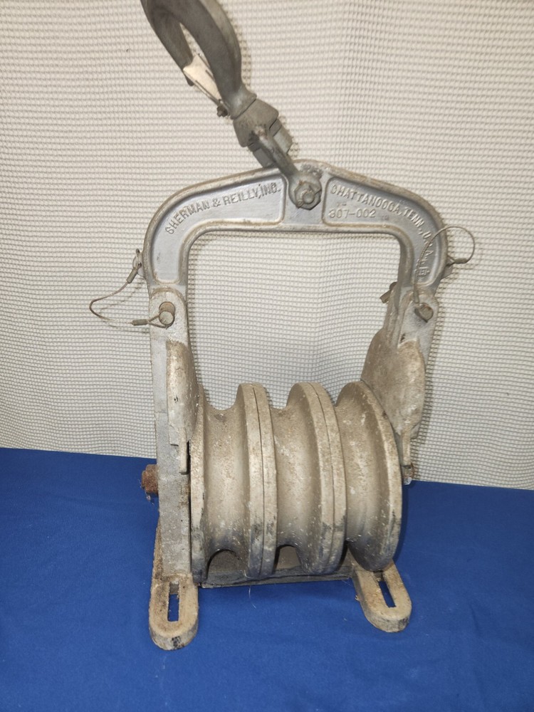 SHERMAN & REILLY 3 BLOCK PULLING SHEAVE W/ STRAIN PLATE