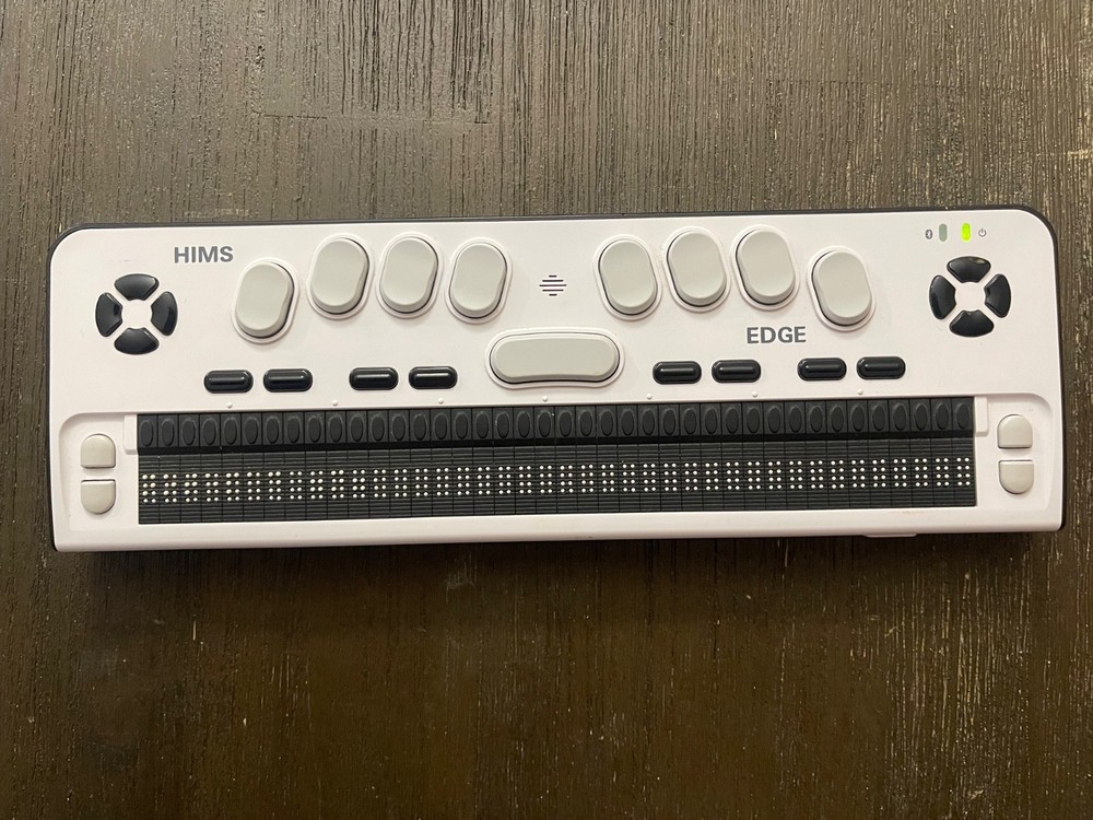 HIMS Braille EDGE 40 - Refreshable Braille Display B40K