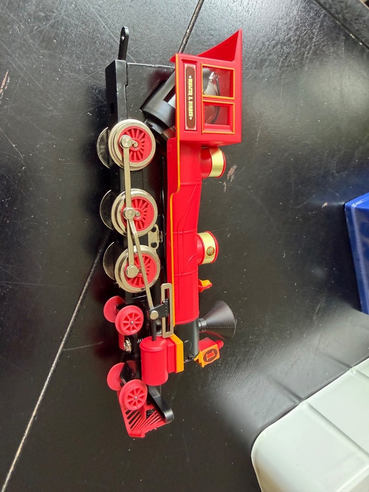 Walt Disney World R.R. HO Scale Train Set