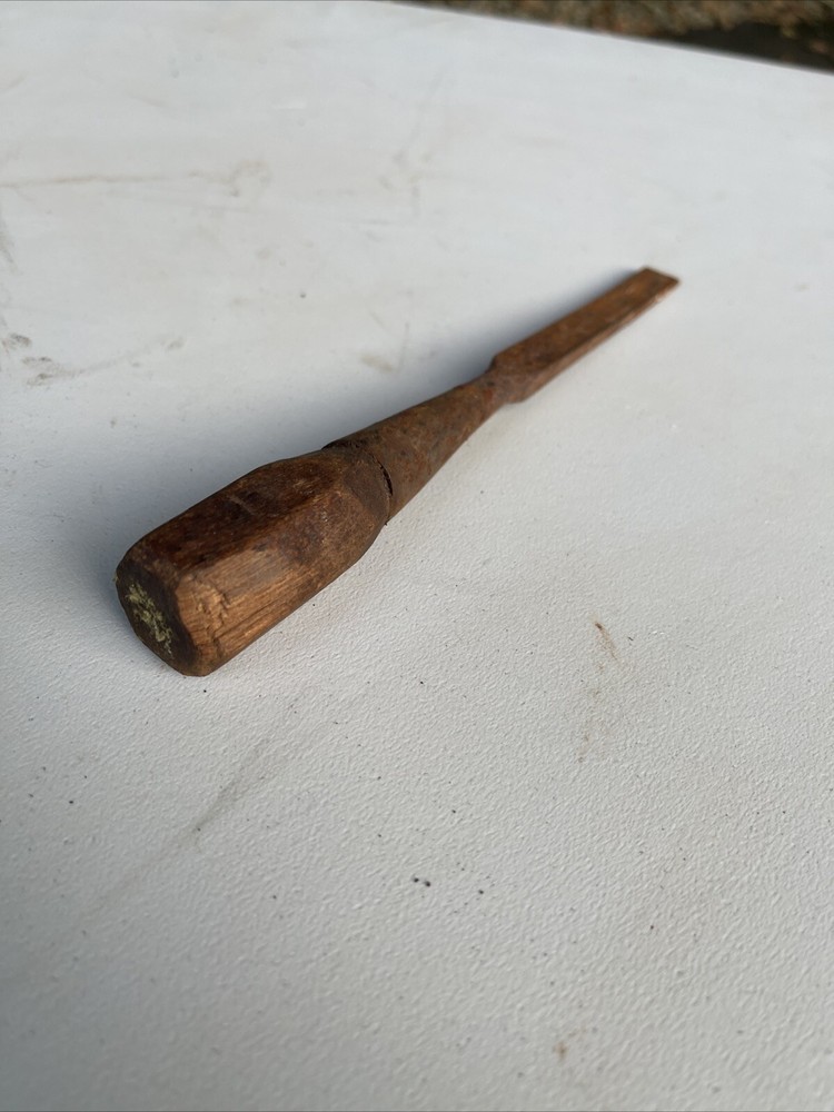 Vintage Hexagon Wooden Handle Chisel