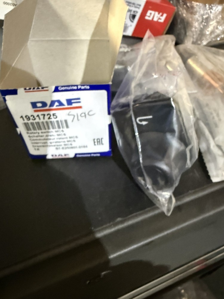 DAF LF/CF/XF EURO 6. Dash Menu Control  Rotary Switch