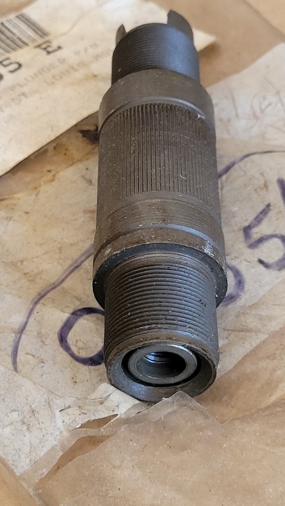 NOS Lincoln Electric 90554 Bushing & Plunger Assembly