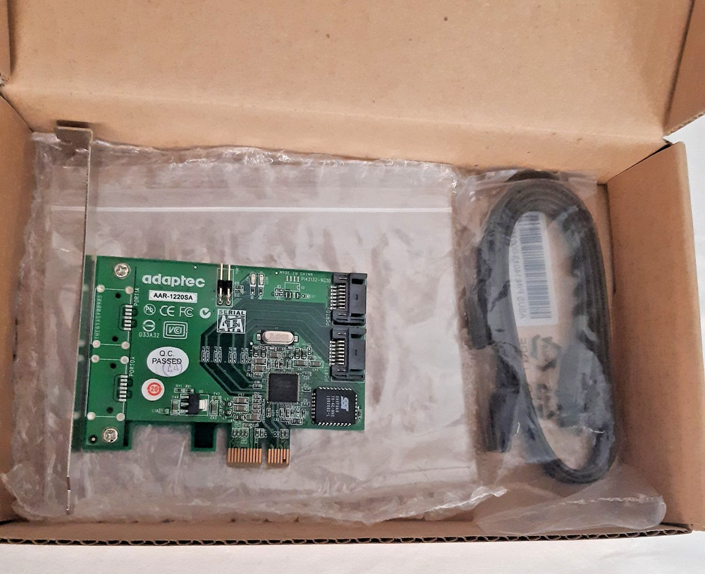Adaptec AAR-1220SA, 2-port SATA II (3Gb/s) RAID controller, PCIe x1 interface