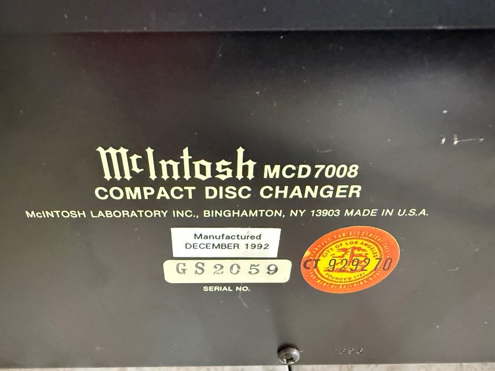 MCINTOSH MCD7008 CD CHANGER - AS IS