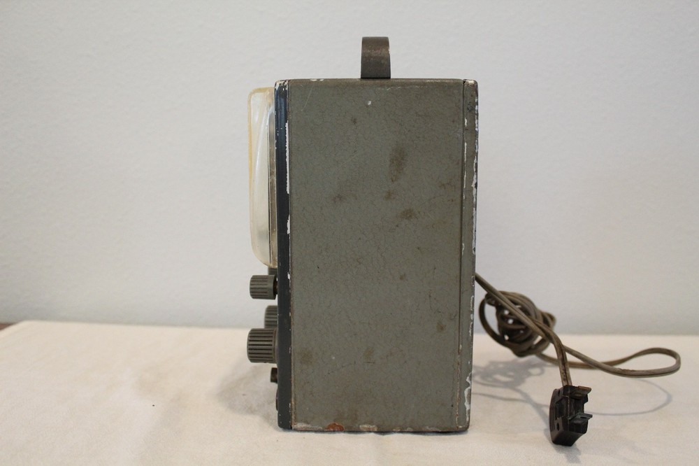 Heathkit Vacuum Tube Voltmeter Model V-7