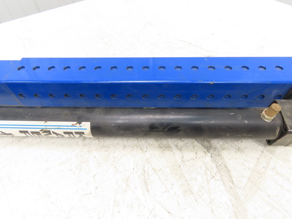 Kramer Pneumatic Tool 24" Stroke Lifter Puller Tool Air Assisted Lifting