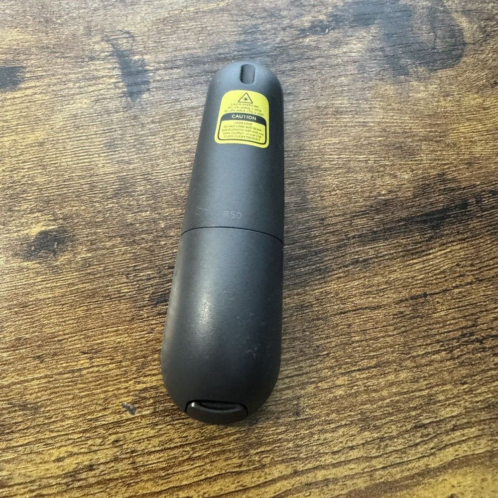 Logitech R500 Laser Pointer Presenter Bluetooth & USB Presentation