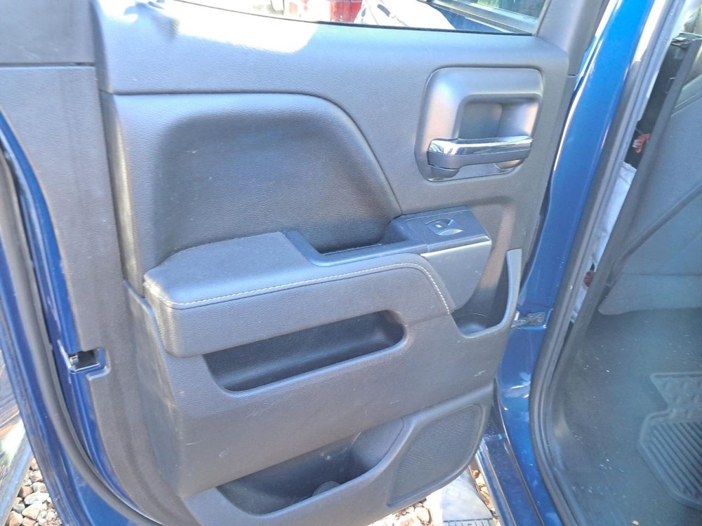 SILVRDO15 2017 Glove Box 4862297