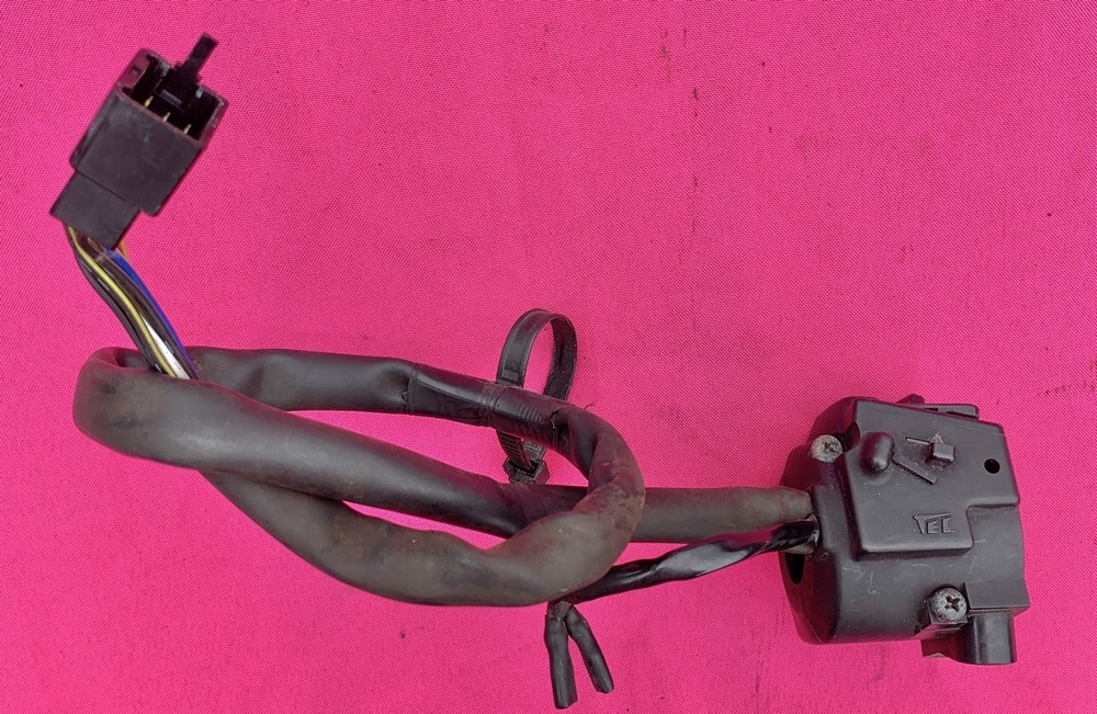 Honda CBR600Fi 2003 handlebar switch starter Right