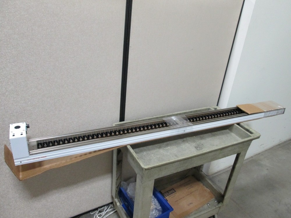 Quickdraw 801552 Slip Roller Conveyor, 72" Long, With Power Supply & Controller