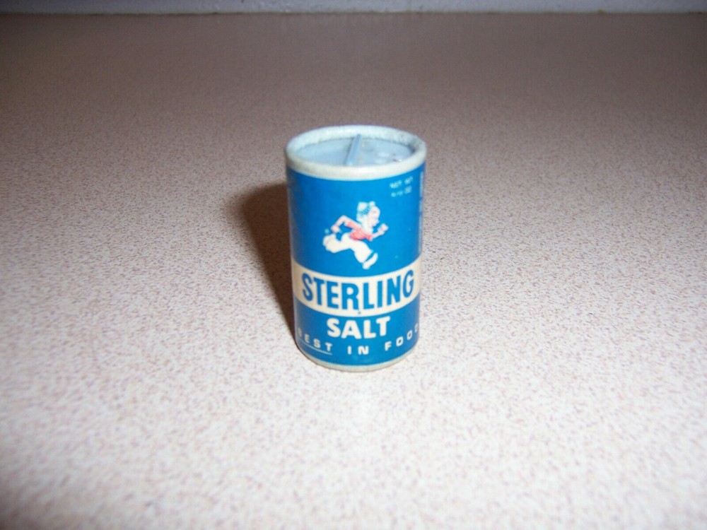 VINTAGE STERLING MINI TABLE SALT SHAKER